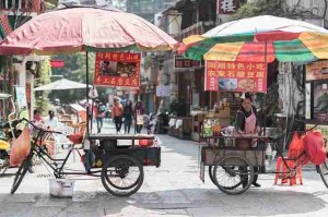 海角社区官网突发更新，全新界面引热议